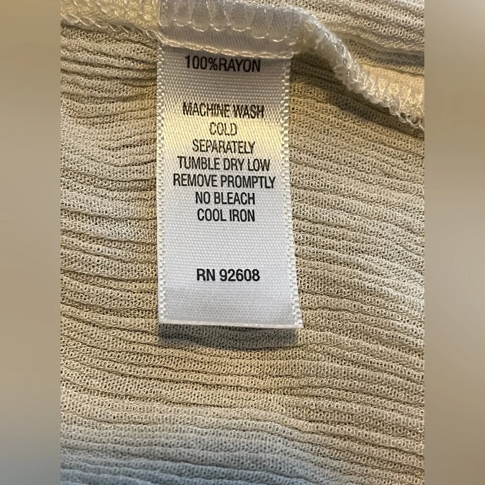 JW Style Los Angeles Johnny Was Cream Bell Sleeve Blouse Top Large - Picture 5 of 5